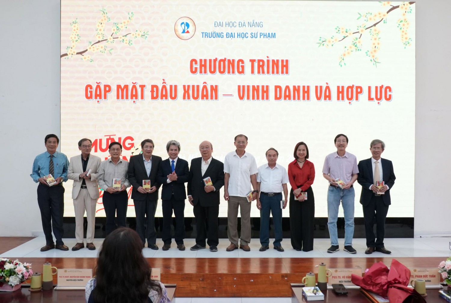 UED tổ chức Chương trình: GẶP MẶT ĐẦU XUÂN – VINH DANH VÀ HỢP LỰC