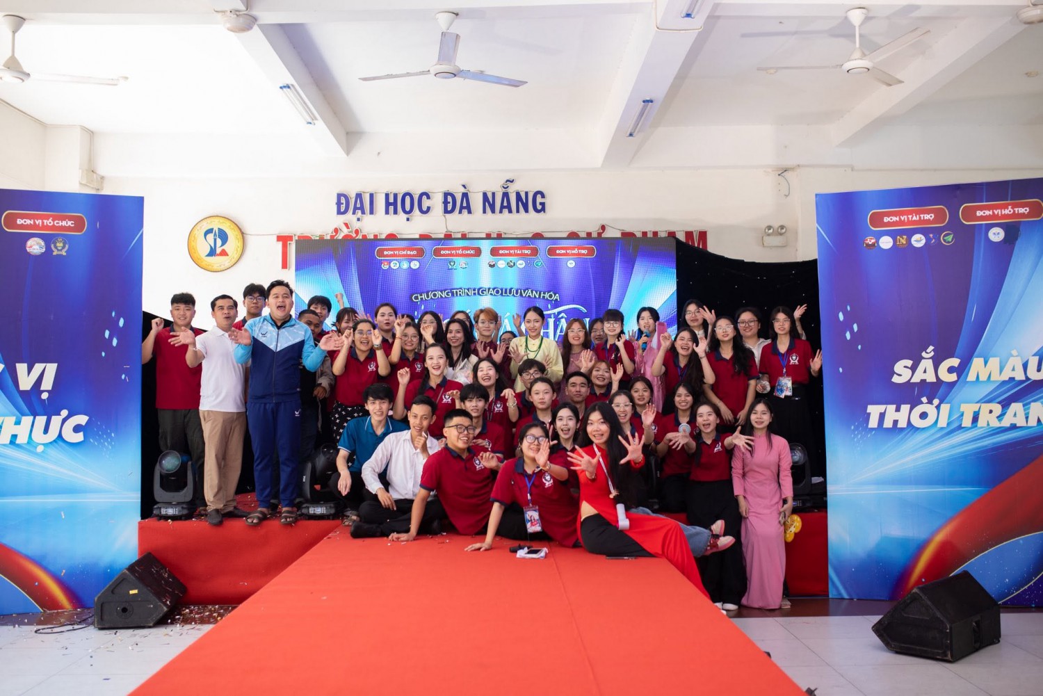 “Lục sắc Á châu”